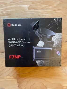 F7NP 4K Dash Camera - Black